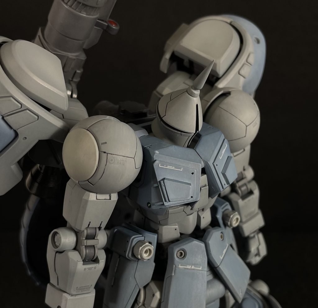 ミキシングビルド、、どこに なんのキットのパーツを使ったかわからなくするのが 大人の た・し・な・み♡でも、、今回は ニコイチ縛りなので、ここに あのパーツを 使ってると 一目でわかるように しました。スクラッチパーツも 最小限(*´꒳`*)