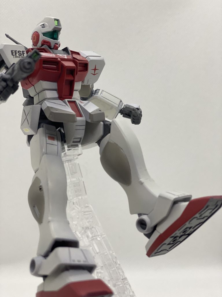 全体的に胴体と太腿部を2mmないくらいに延長しています