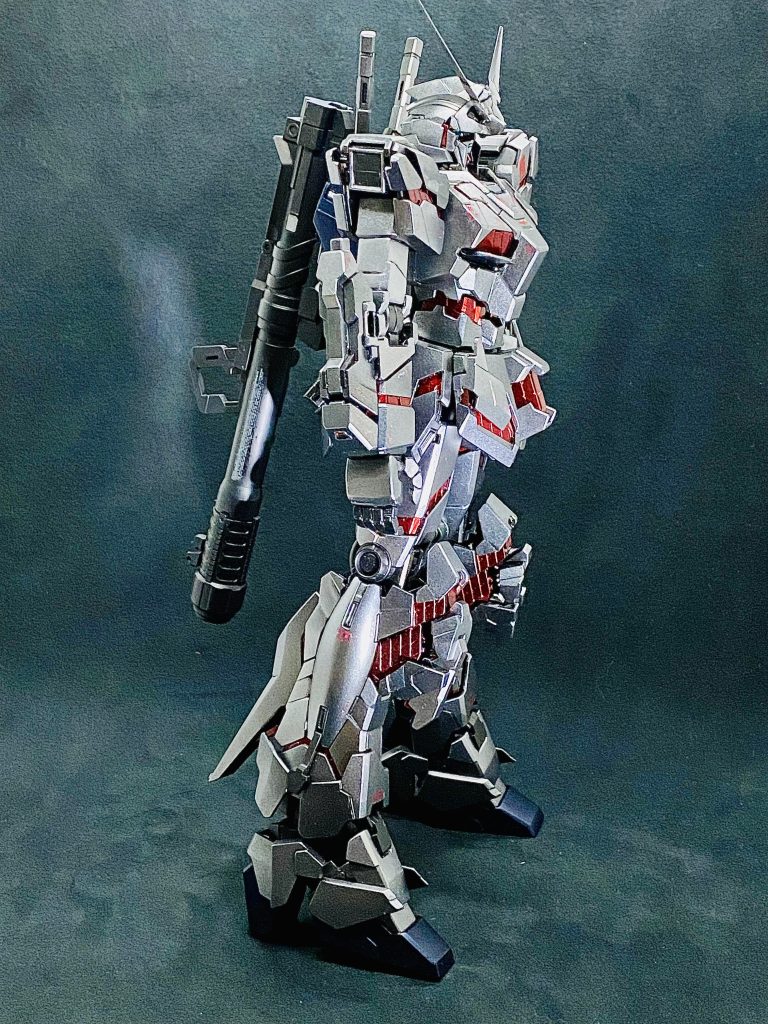 銃火器はもーサブエボ黒のままでフィニッシュwユニコーンのアイコンともいえるブレードアンテナですらシルバーのまま汗