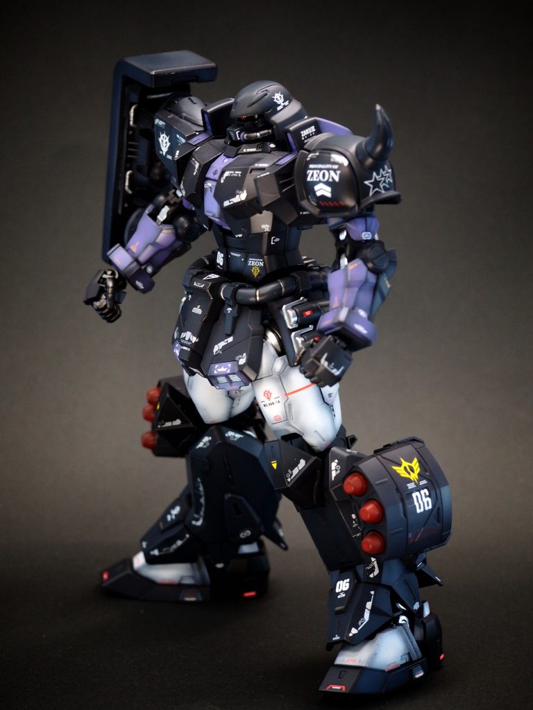 オルテガと言えば大斧ですが、現在、フルスクラッチで作製中。技術が足りず苦戦していますf^_^;