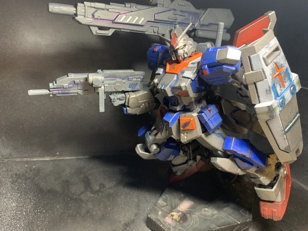 塗装に使ったのは主にアクリジョンとアクリルガッシュを使い筆塗りで仕上げました。