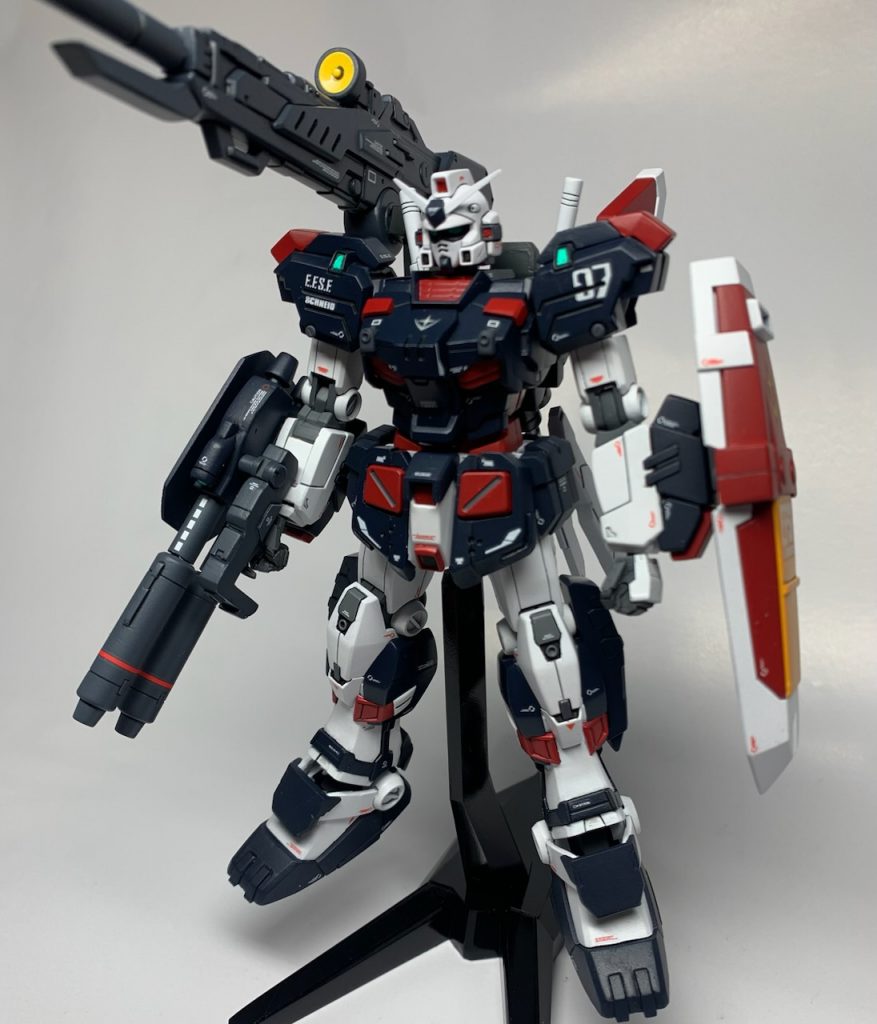 この配色は、かなりのお気に入りです！悪役っぽく見えますね！