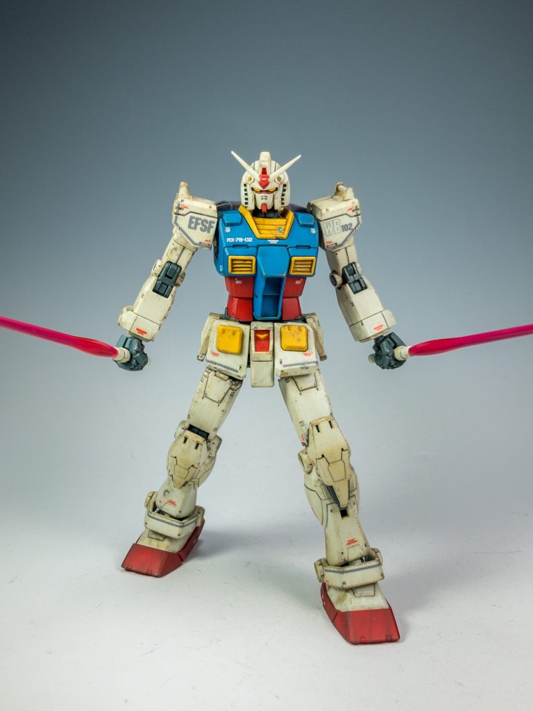 後半の二刀流ポーズ。印象的でしたね。宮本武蔵をイメージしているのではと思います。全体的に時代劇の殺陣みたいな戦闘シーンが多い映画でした。