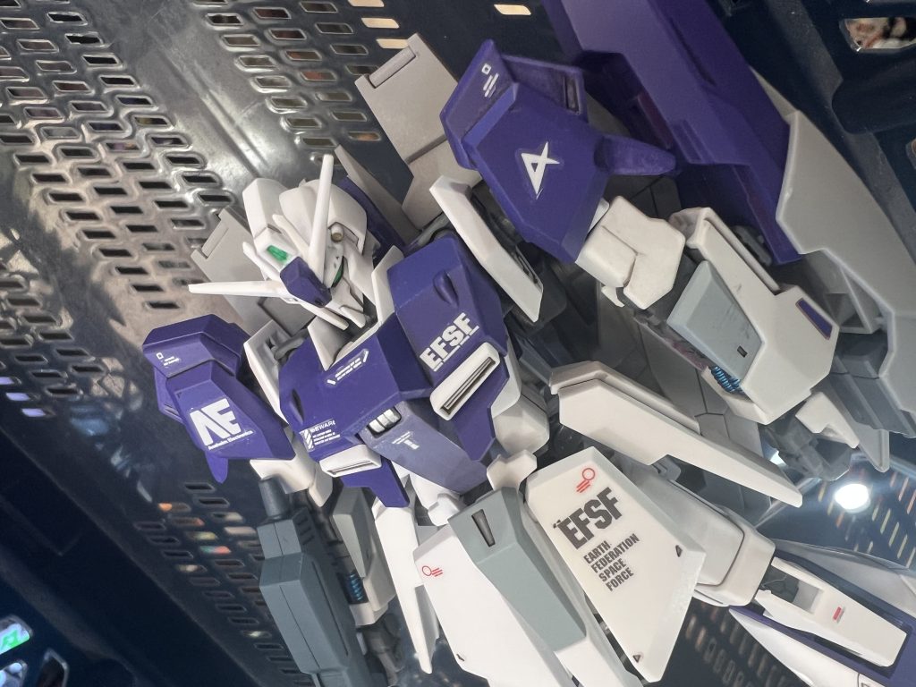 単純にパープルで塗装