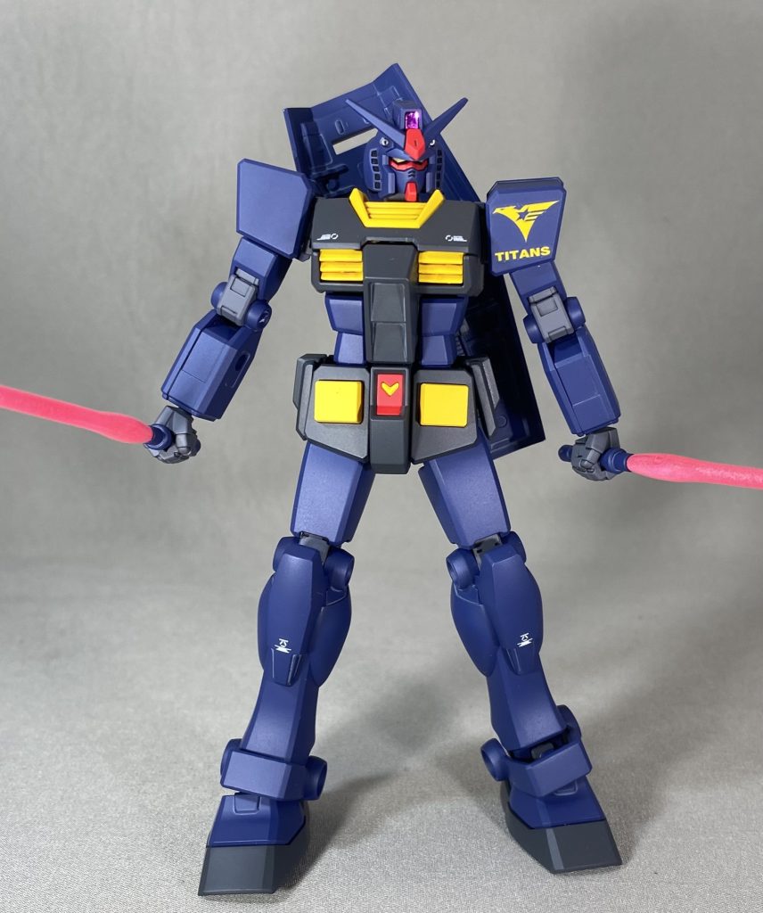 ティターンズカラーに塗っただけで随分印象が変わります。