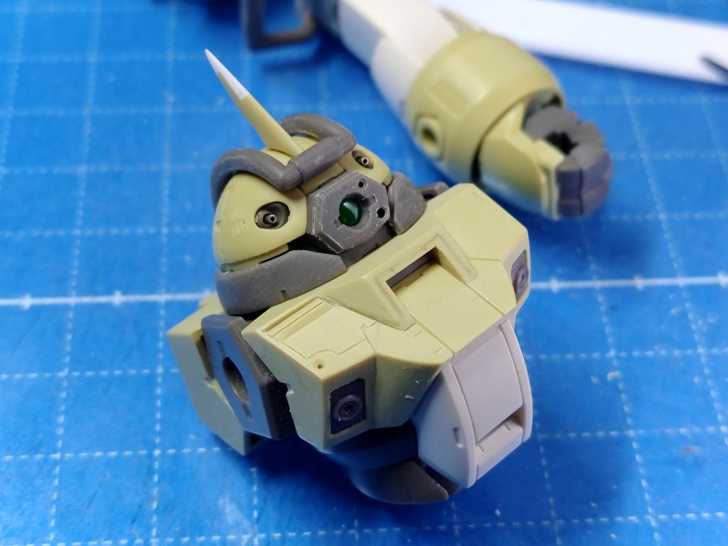 頭部＆胸部ディテール追加後