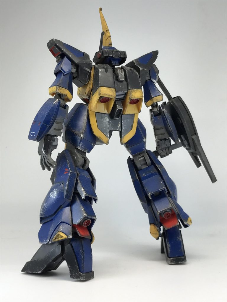 素組やパチ組の定義なども昔はよく議論されていたようですね合わせ目消しをしたら素組じゃないと言うモデラーさんもいらっしゃる様なので、捉え方は人それぞれなのかな〜?パチ組はパチパチと接着剤を使用しないで組むからパチ組?素組との違いは?う〜む…わからん🤔べつに私にとってはどちらでも良いんですけど🙄(笑)