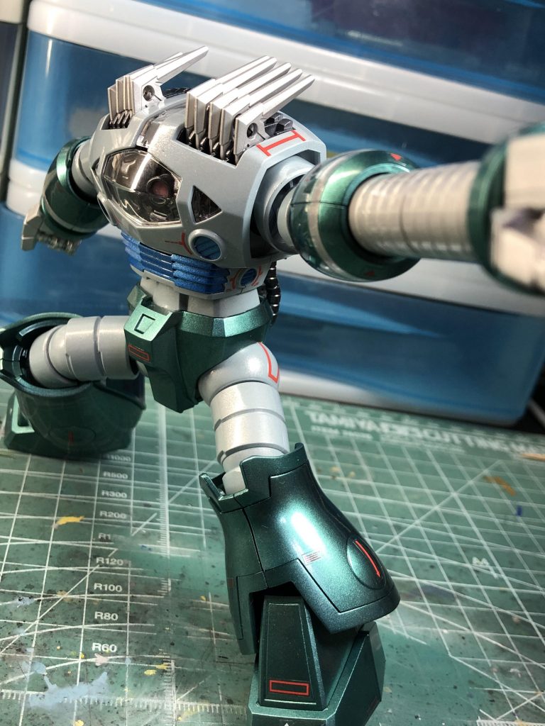 どっから出て来たん⁇ビックリアームパーーンチ👊！