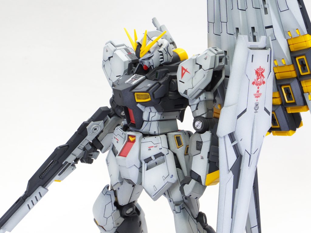 RG νガンダム–4枚目/制作者：gunplacraft