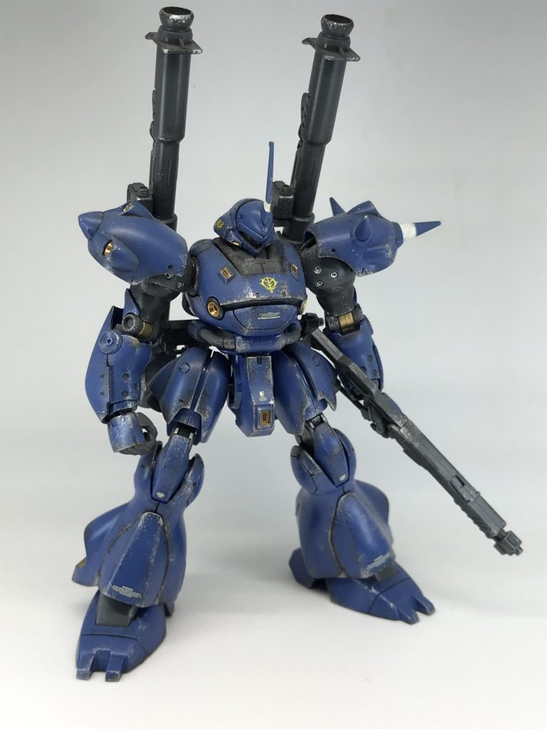 背負い物や武器が長いと全身を写すとどうしても画像が小さくなってしまう😥カッコよく撮る方法は無いだろうか…