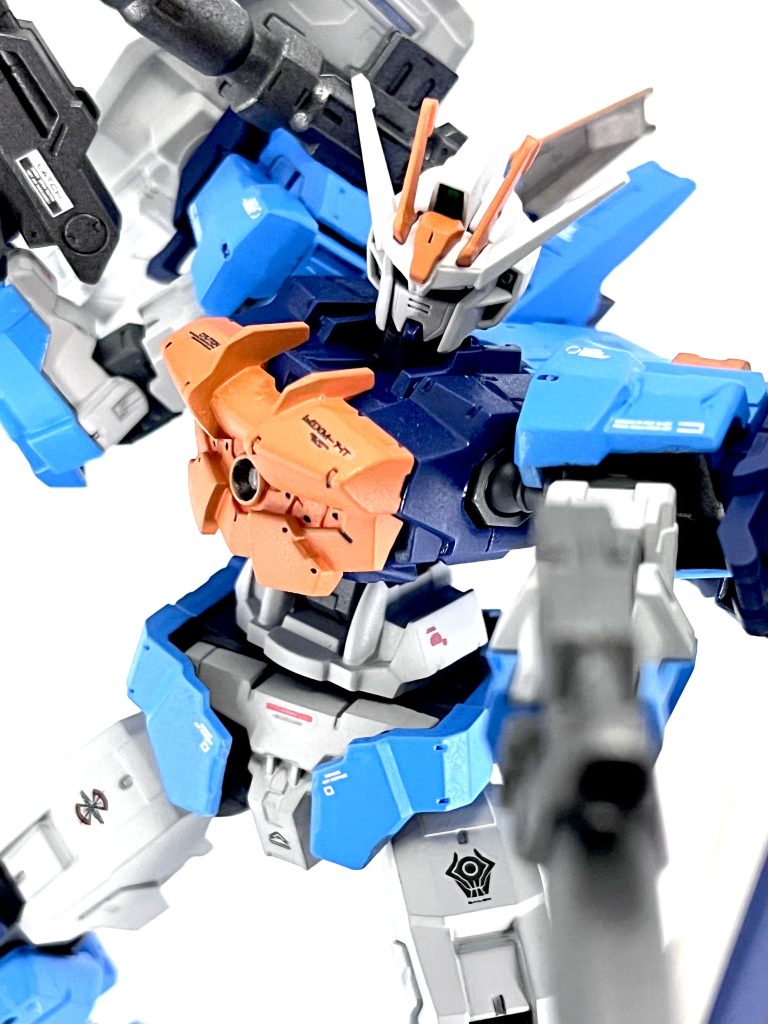 EGストライクは入浴剤付属のが安かった時にまとめて買ったのがあるので、いつかデュエル以外にもミキシングしてみようかなーと。