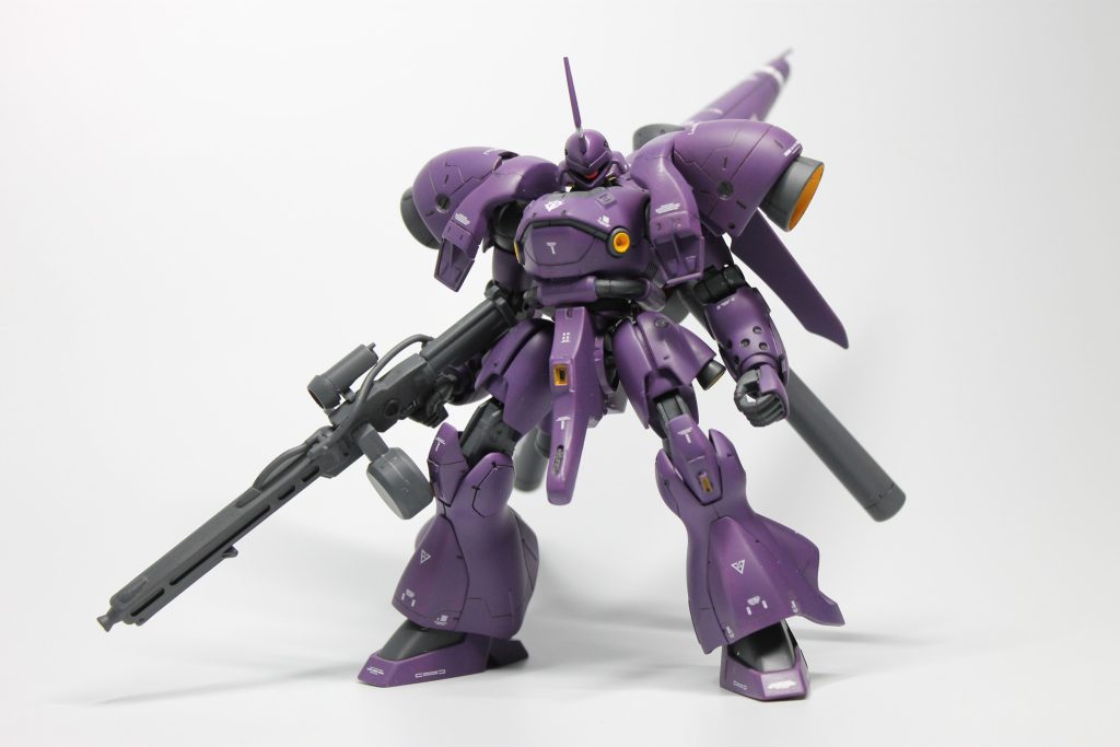 接続部の変更、筋彫り等で設定に近いなるようにさしました