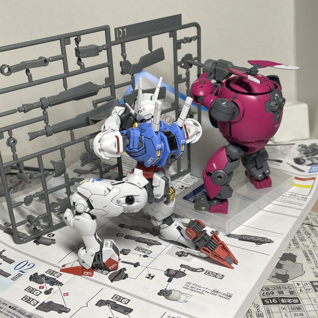 エアリアルと作業 デミトレーナー拡張パーツセットの工具を持たせても楽しいです。