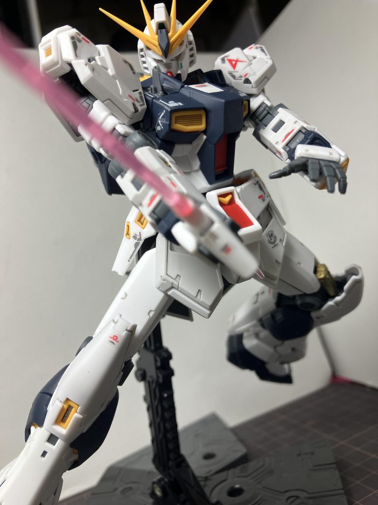 νガンダム–5枚目/制作者：マラサイ