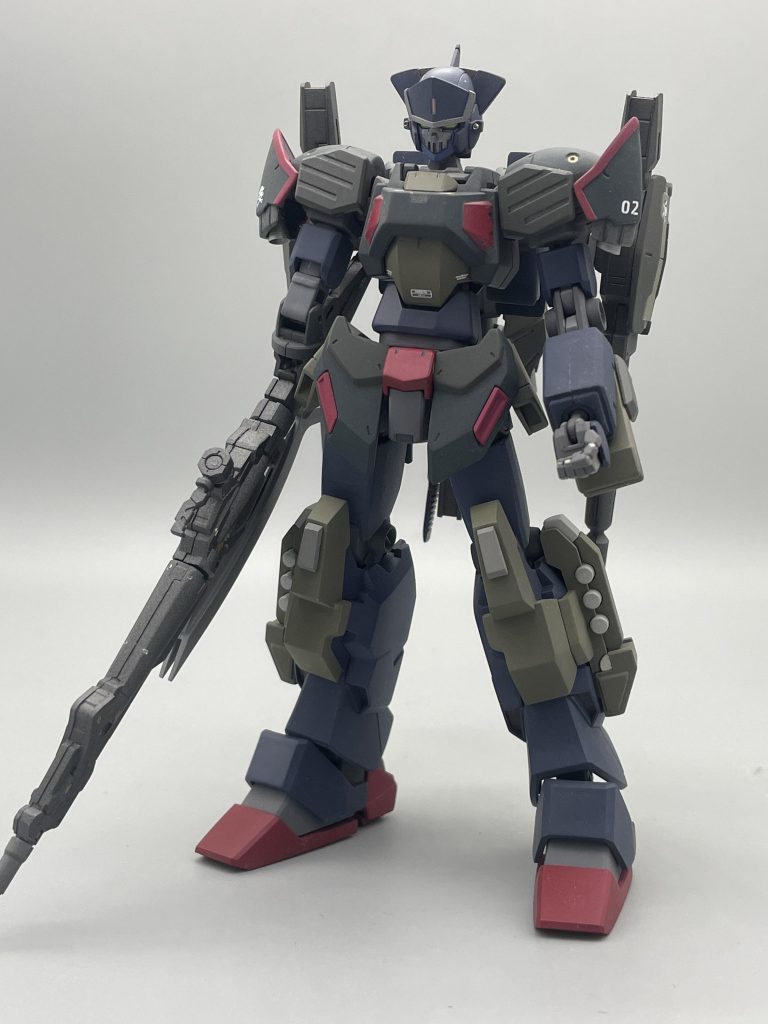 前面側使用パーツとして頭・胴・腰・肩:Gエグゼス ジャックエッジ脚:ジェスタキャノンフロントアーマー:ジェスタ腕:ジム改武器腕:30mm アームユニット+MG シナンジュ腕部武装:パワードアームズパワーダー