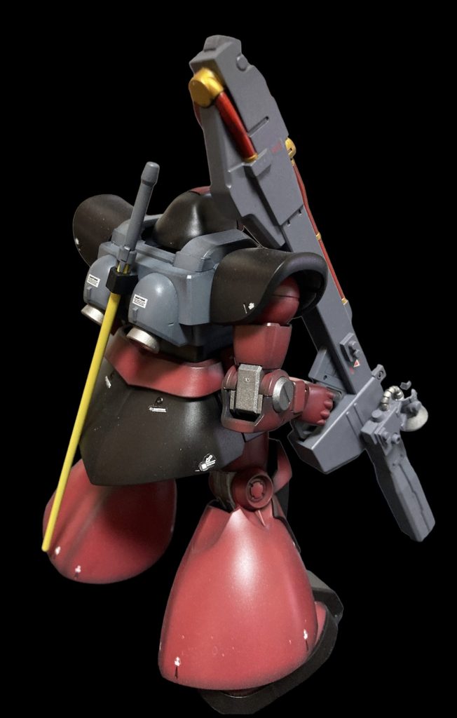 グラデーション塗装には何度かチャレンジしたけど、今回はパーツが大きかった分いつもより良くできたかもまだ私の腕ではHGに施すのは難しいかも・・・次はMGでリトライしてみます