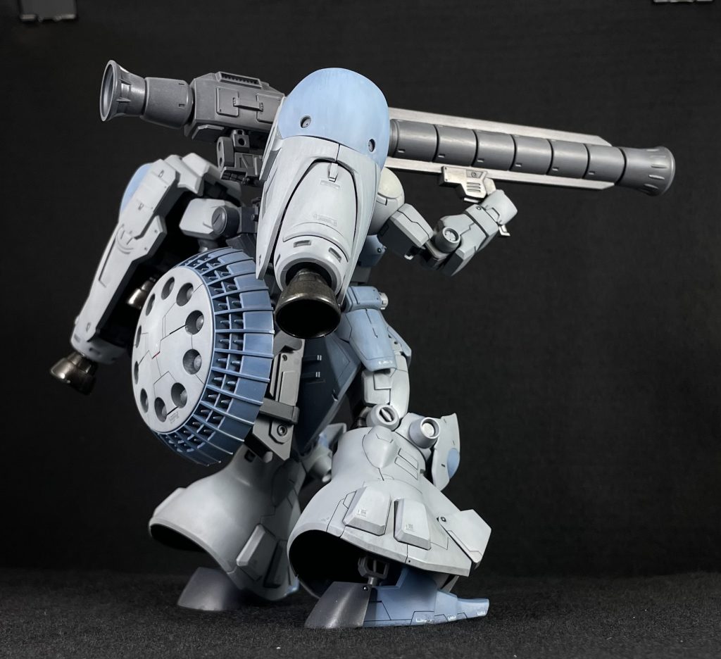 ◎腕部⚪︎ギャンからの制作・手首の合わせ目処理・左握手ハンドパーツは リバイブグフから流用