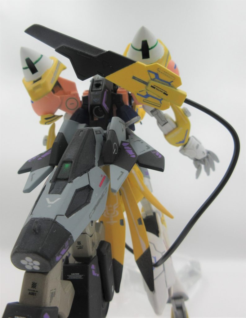 【武装の紹介】武装は シンプルに「テイルブレード」と「爪」のみ！ただし、２人（匹）の 力が合わさったことで ツインドライブシステムが 上手く起動出来るようになり、『トランザム』が使用可能。そのため 充分な 戦闘能力を兼ね備えた 恐るべき ガンプラ！！ 、、、という 脳内設定です。