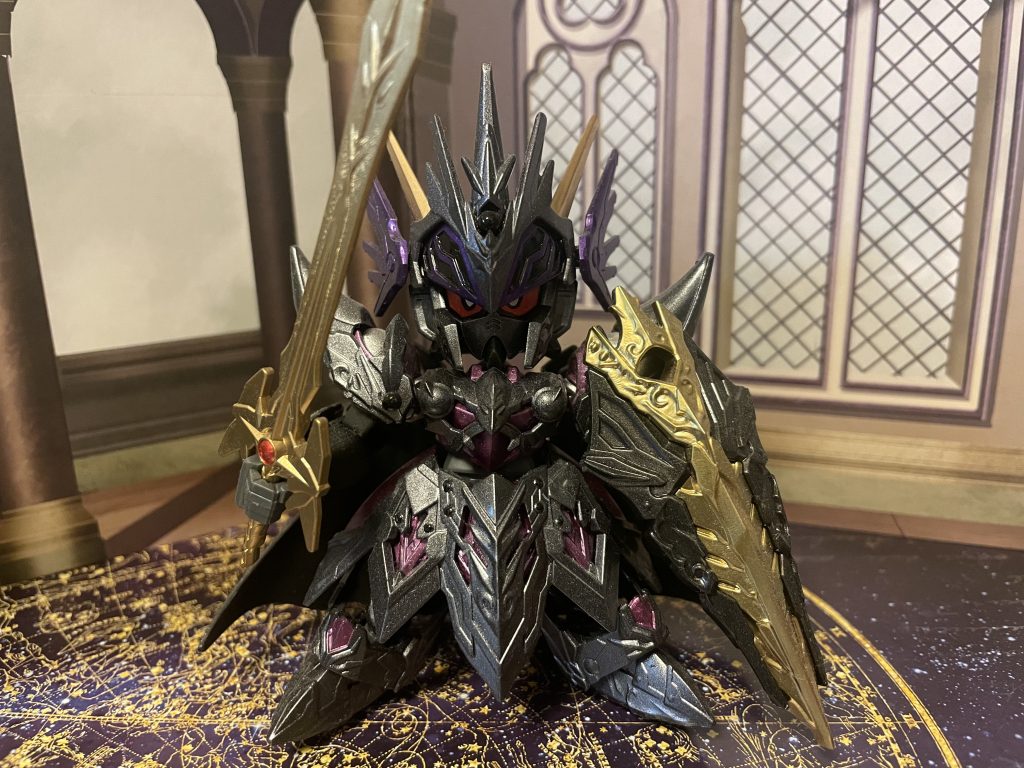 ストライクの闇騎士化は悟空さんの闇化に近いカラーリングで。盾と剣はもう少し技術があれば塗り分けてもよかったかも…