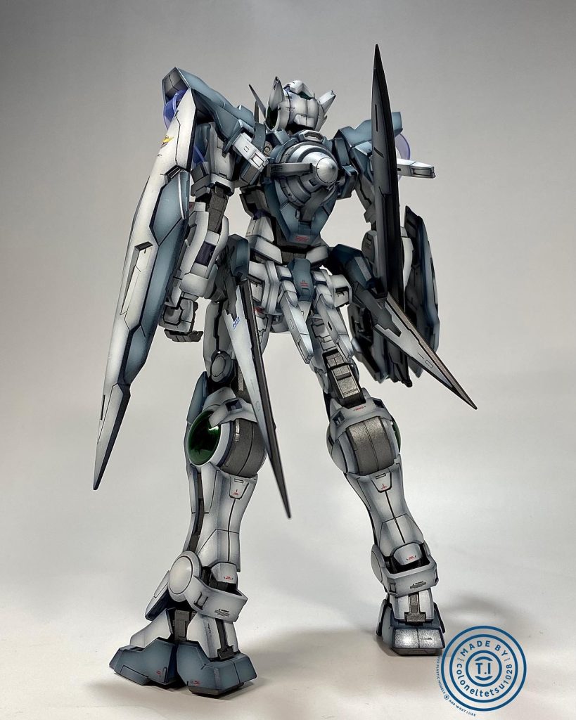 全く手を加えていない、素組みに色を塗っただけです(^^;。