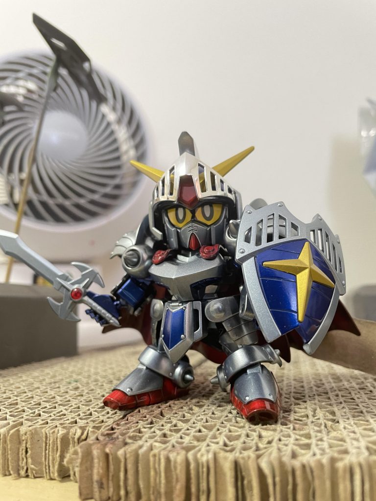 現在作りたいガンプラが売ってないので、過去に作ったやつを塗りなおしてます😅