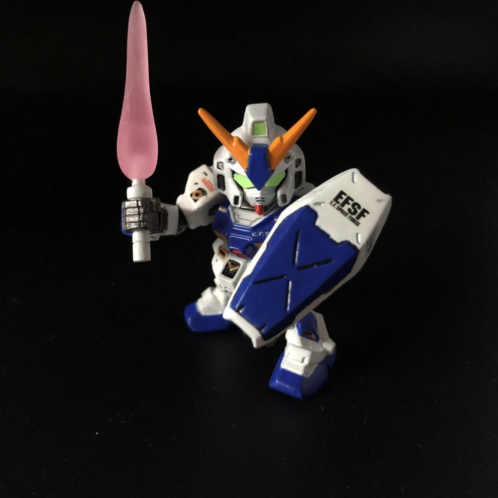 シールドは【ガシャポン戦士f】の、アレックスから。