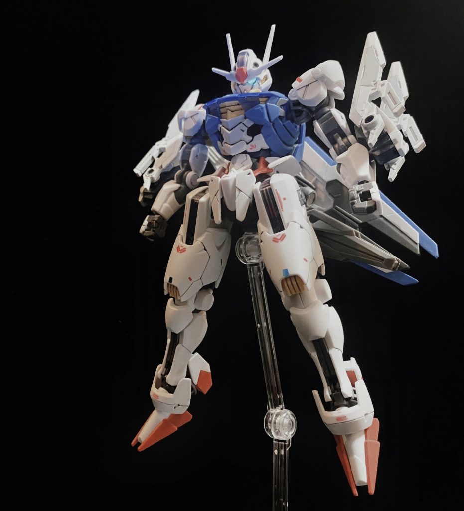 通常時はクロー部分を収納してます。