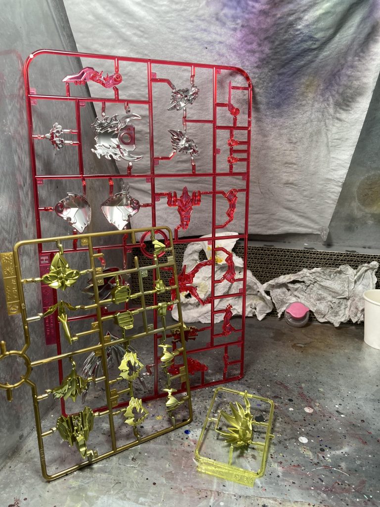 ランナーごと塗装しました。すぐに塗装に入り、何も考えずに作るのは楽しいですね。