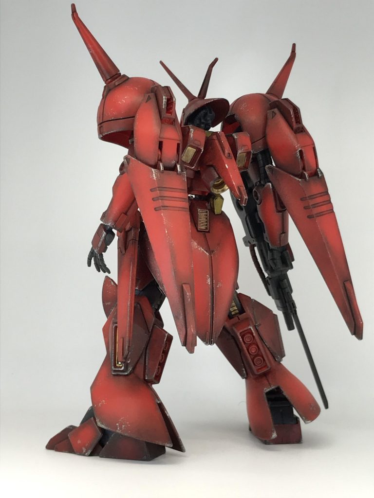 ふくらはぎのバーニアを部分塗装でもできればもっとカッコ良くなるんだろうけど、難易度高そうだから諦めた🙄裏だから見えないし😅