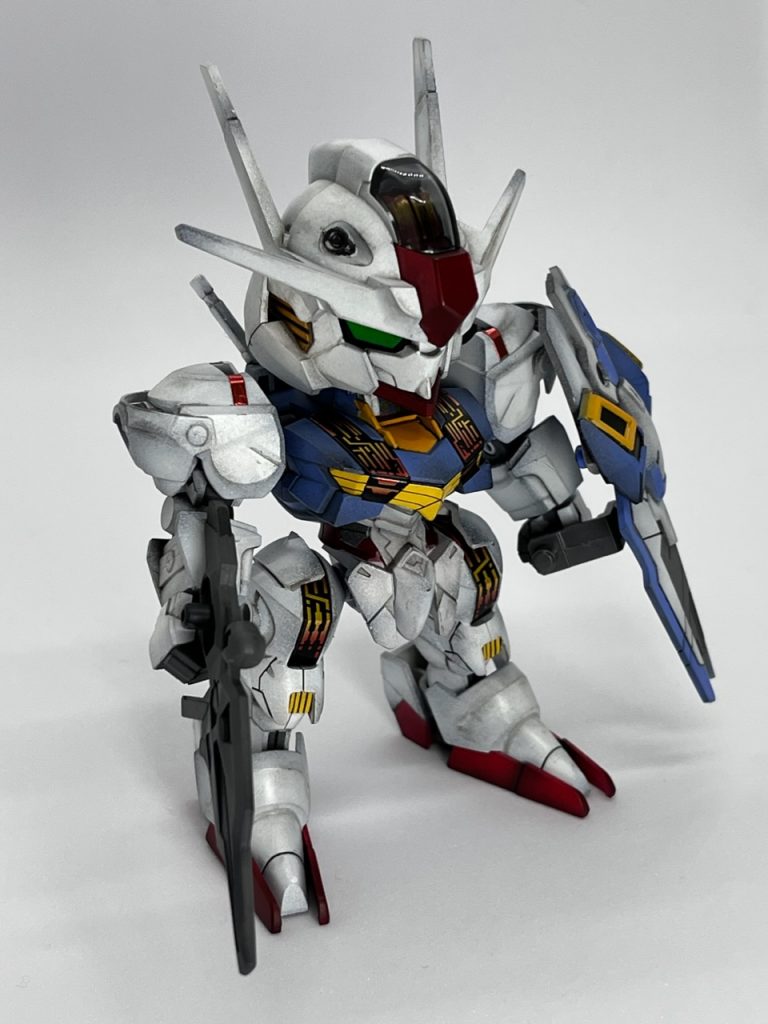 けっこう時間かかりました。HGエアリアルと同時進行してましたが、SDの方がマスキングの手間がかかり過ぎ結局後回しに