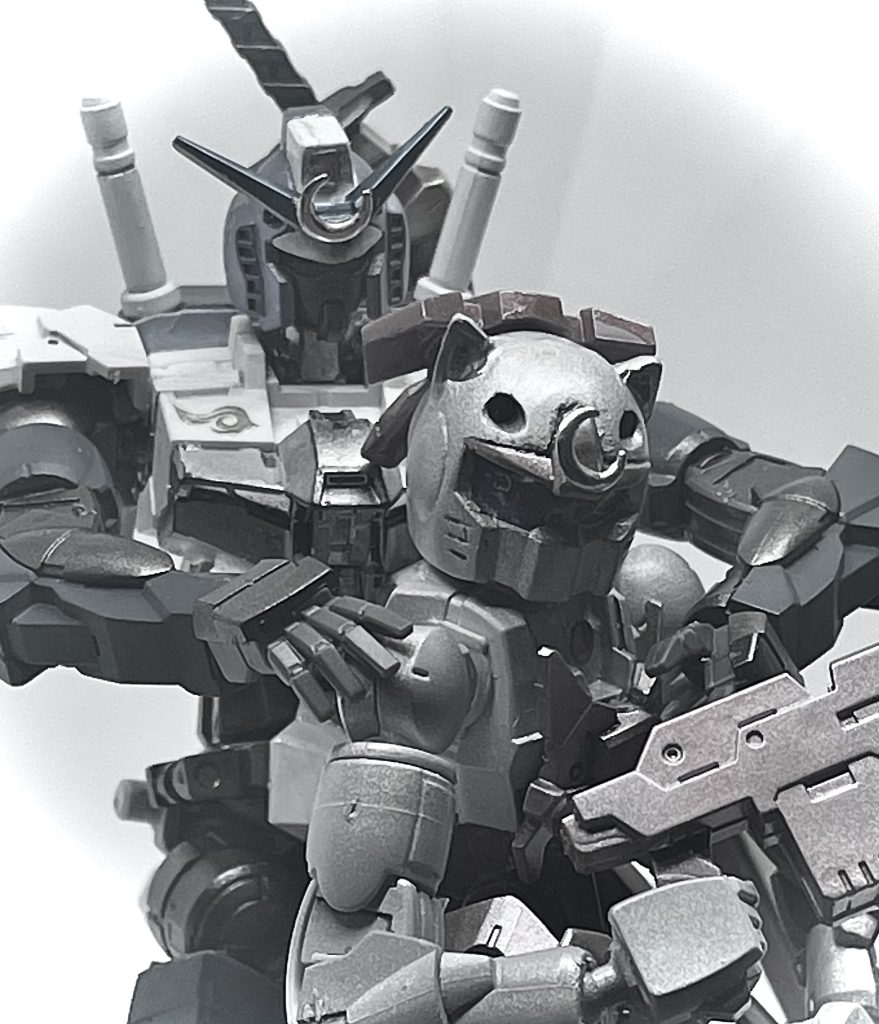 月光　「馬鹿！撃つ奴があるか。拳銃は最後の武器だ。我々は忍者部隊だ！！」三日月　(これ拳銃じゃなくてビームサブマシンガンなんだけど…)皆さん良いお年をお迎えください。