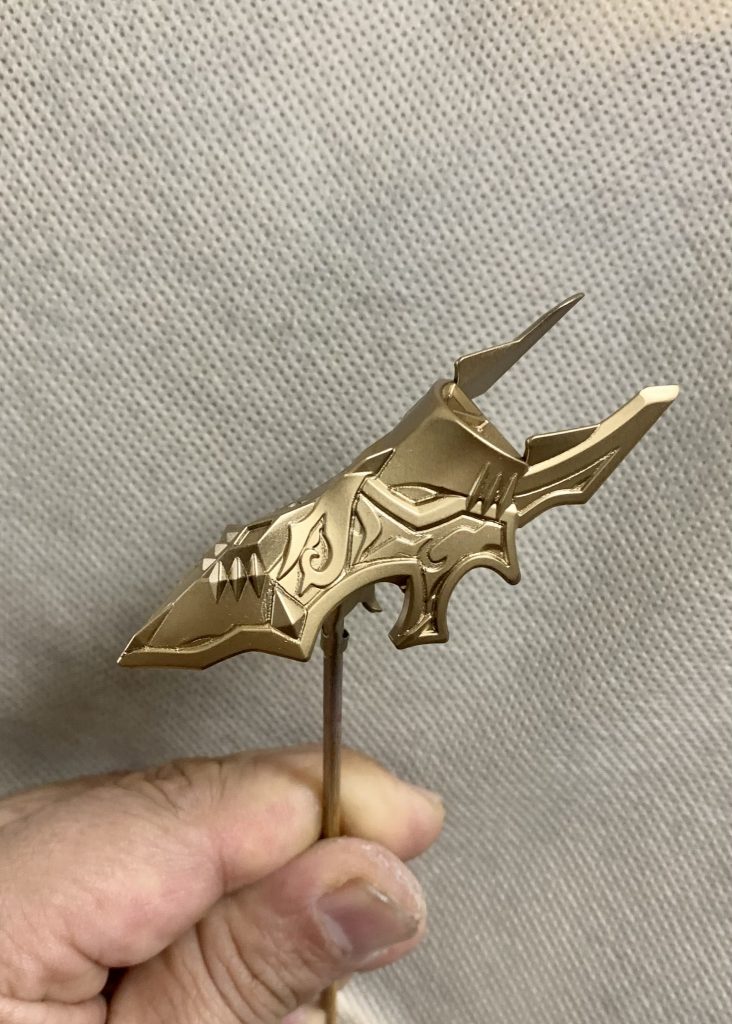 全体をラッカーで塗装