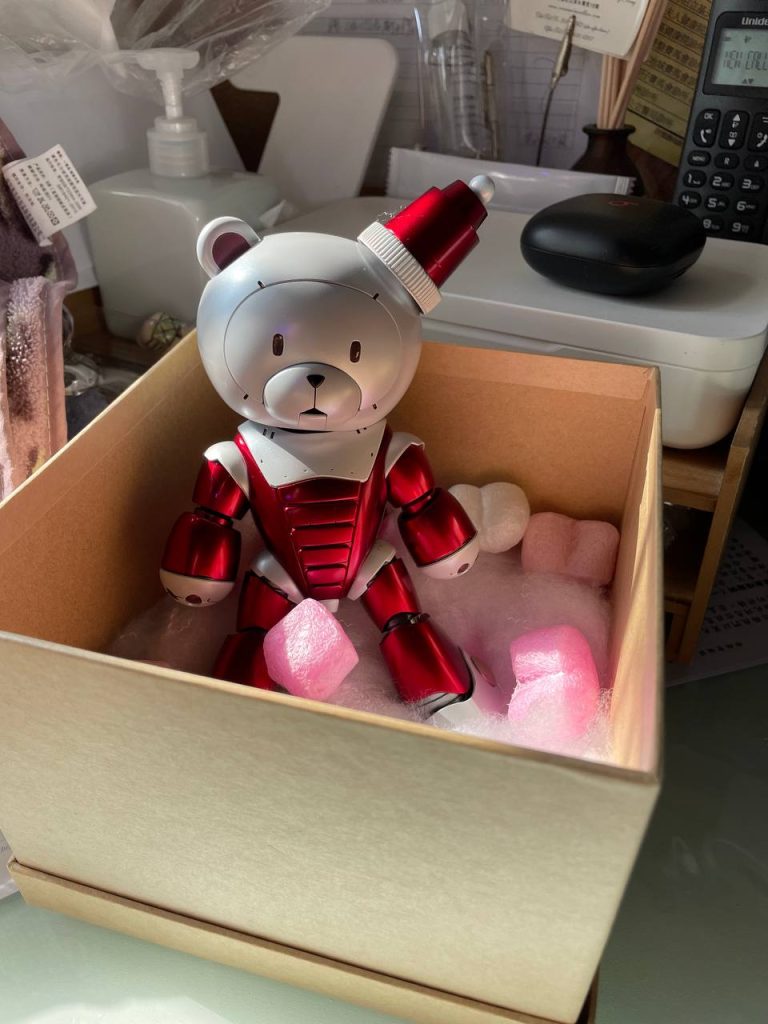 KUMA-XMAS ベアッガイサンタ–5枚目/制作者：ロストスフィンクス