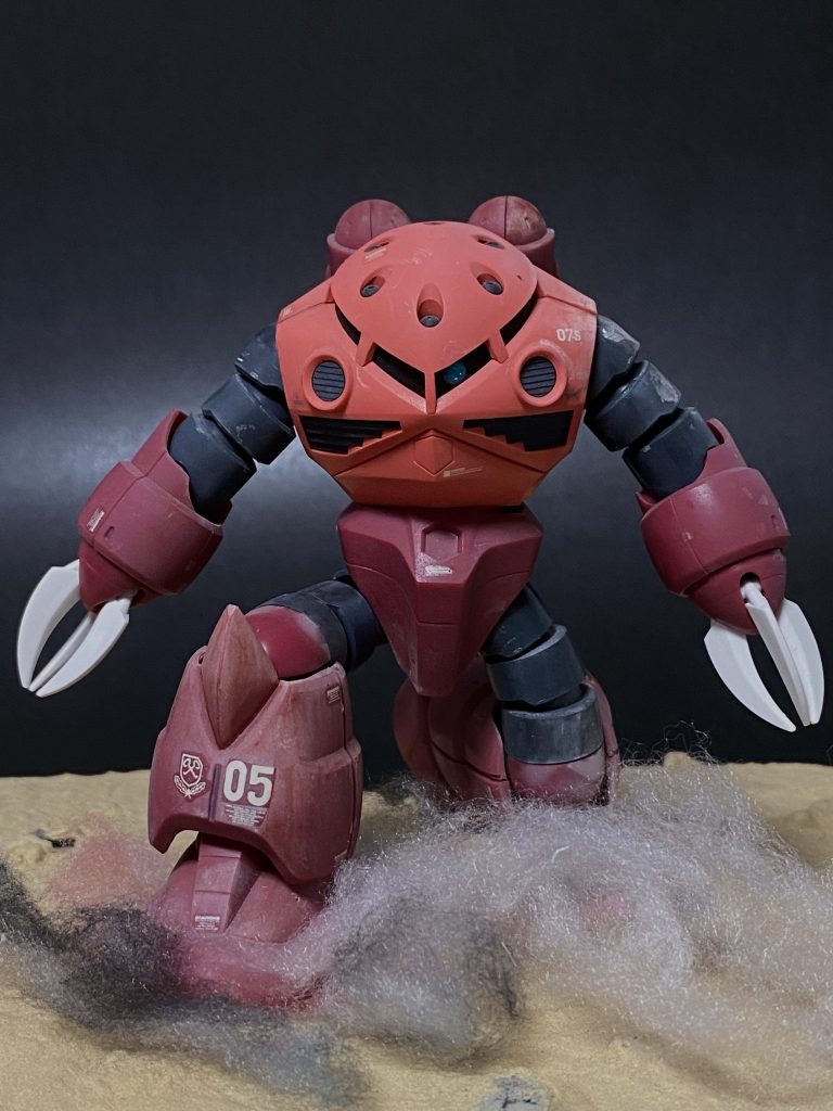 ジャブローと言えばこの方、赤いカニ(友情出演)