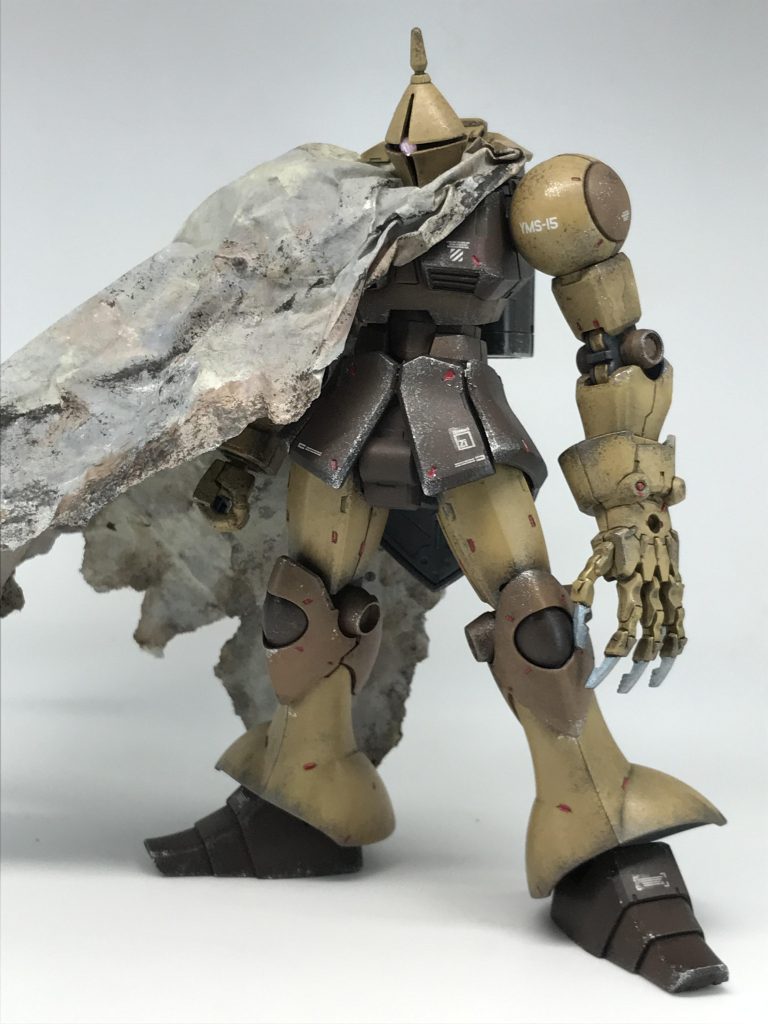 強風じゃなく少しの風だとマントのなびきはこんなもの?「左舷風圧薄いぞ!何やってんの!!」風が弱いと私のギャンがカッコ良く見えないではないか…マクベ談30MMのクローを両手に装備させてもカッコよいかもしれませんね、もう一つ欲しい…