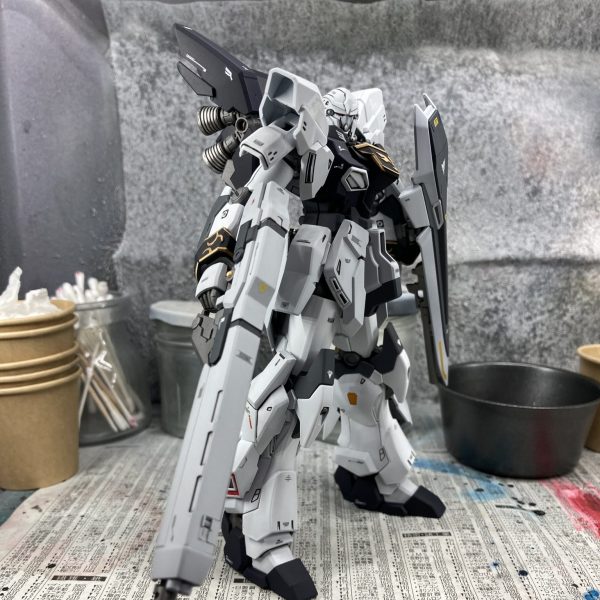 HGUCシナンジュスタイン。