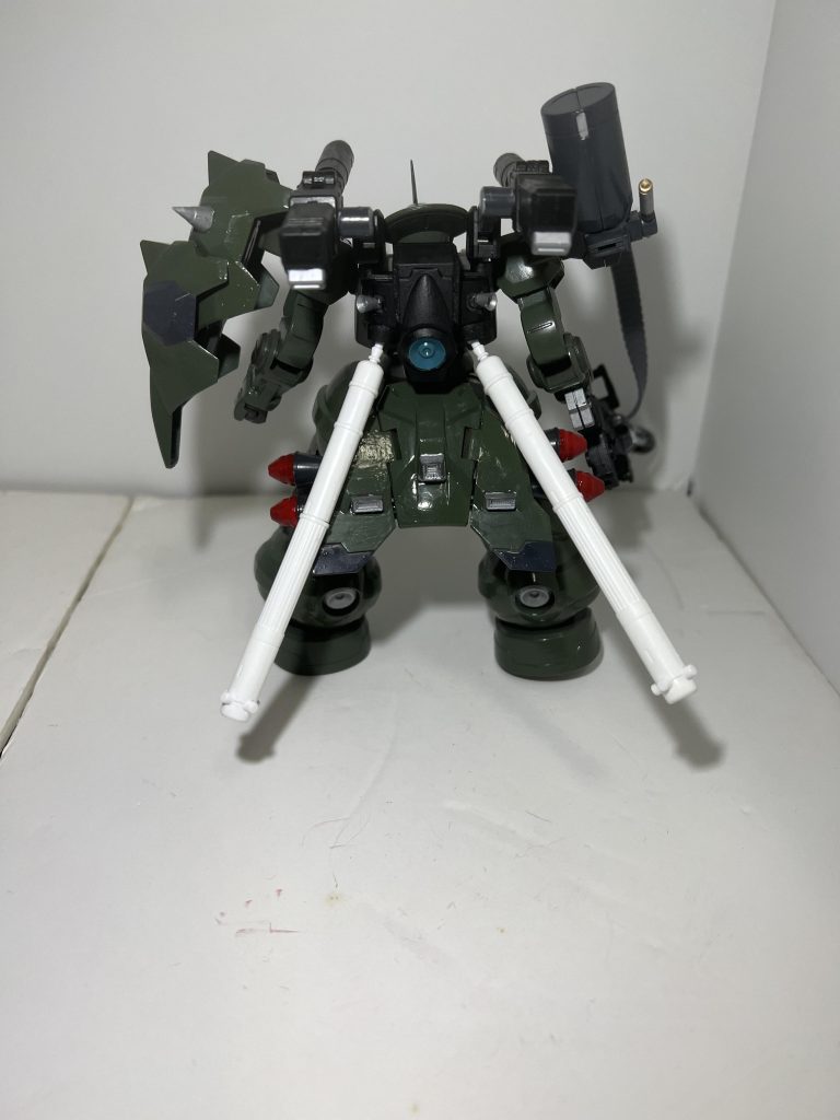 プロペラントタンクとシュツルムファウストを4つ装備。