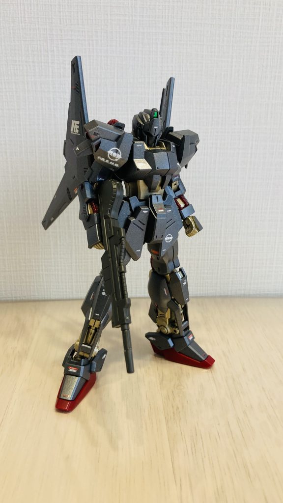 フラッシュなしで撮影です。結構カッコ良く出来たと思います。