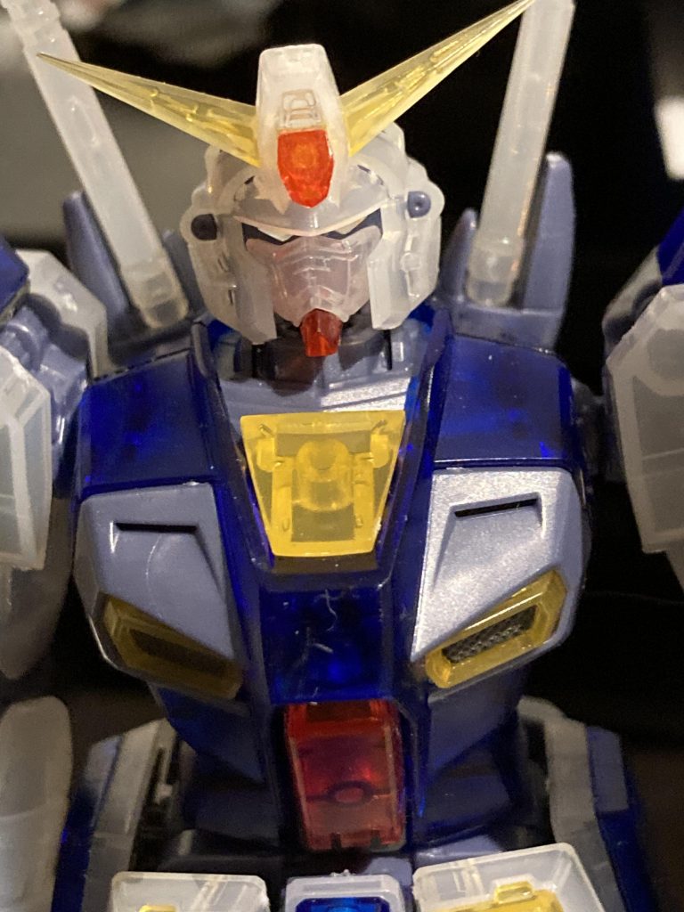 カメラアイ無加工なのにカッコイイ