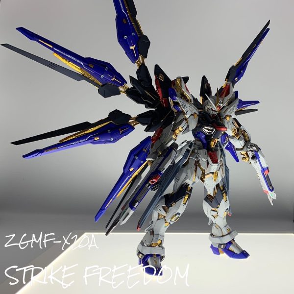 MGEXストライクフリーダムガンダム