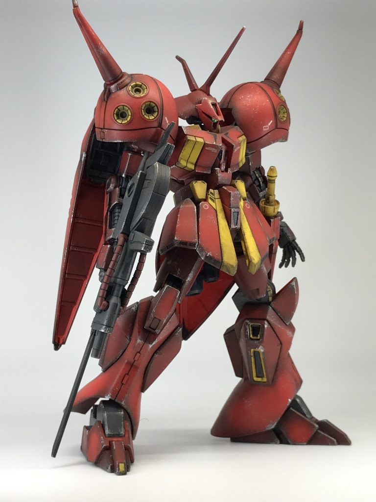 めちゃカッコいい!キャラスーン様ぁぁ😍いやこれウェザリングしなくてもパチ組だけで最高にカッコいいんです(笑)これも以前に作製したやつです、今ガンプラ売ってないんだもの…😭