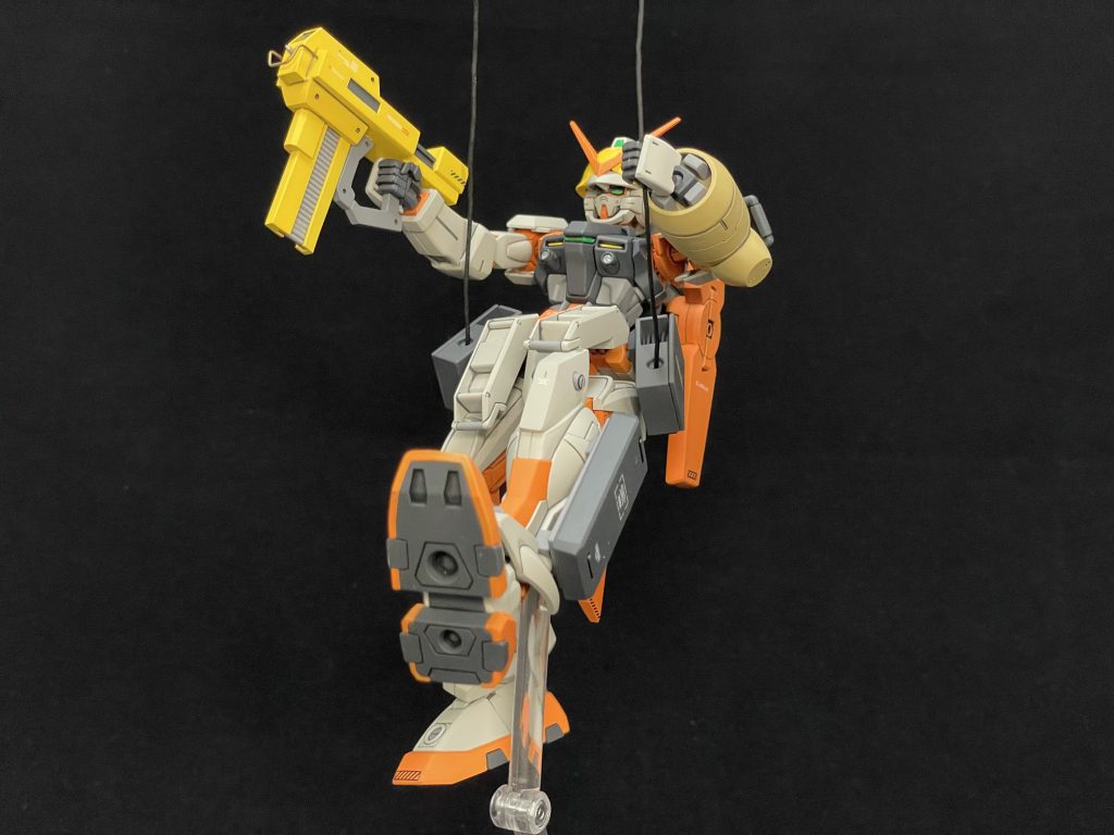 腰のアンカーユニットで高所作業