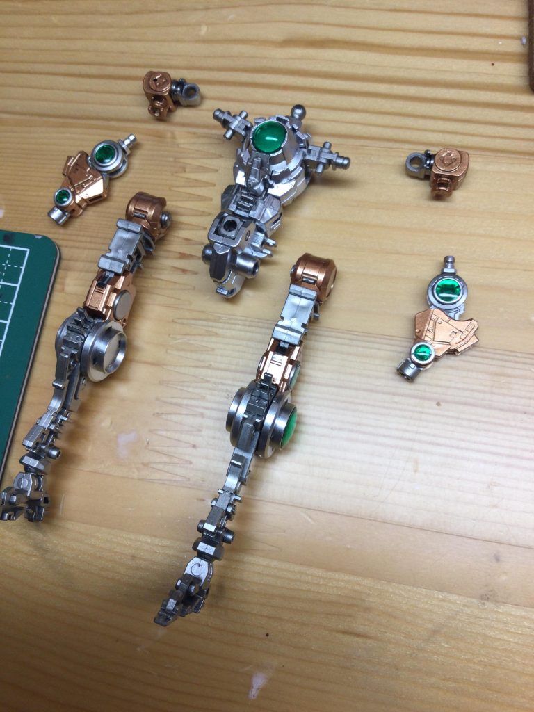 フレームのみです。