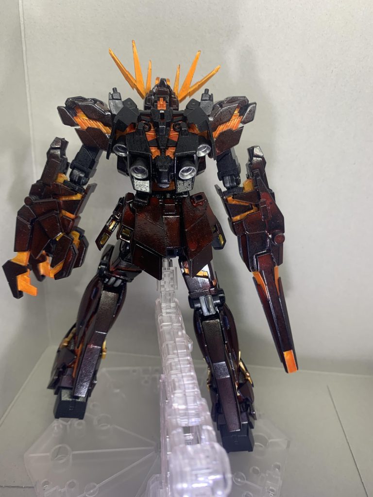 HG バンシィ–3枚目/制作者：akiyoki
