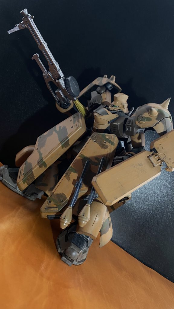 　AMS-119という型番が表すように、ギラ･ドーガである。ギラ･ドーガ最終モデルとして開発されていた。エンデ･ドーガと言う開発コードだった。