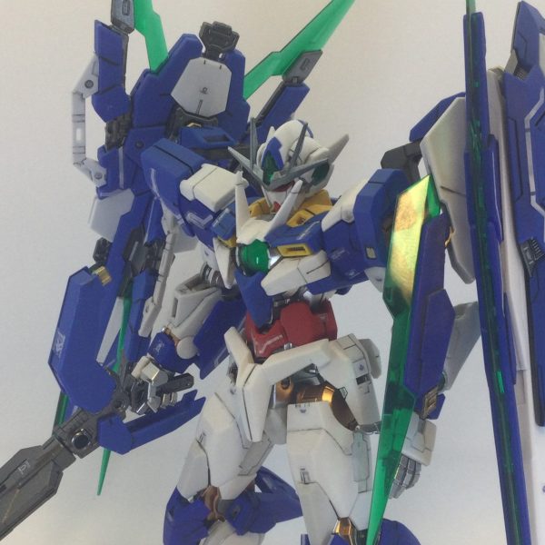 フレームは全塗装 外装は成形色 【RG ダブルオークアンタ フルセイバー】