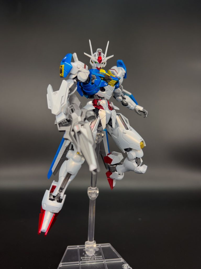 ライフルを装備塗装はチタニュウムフィニッシュっぽいのを目指しました。