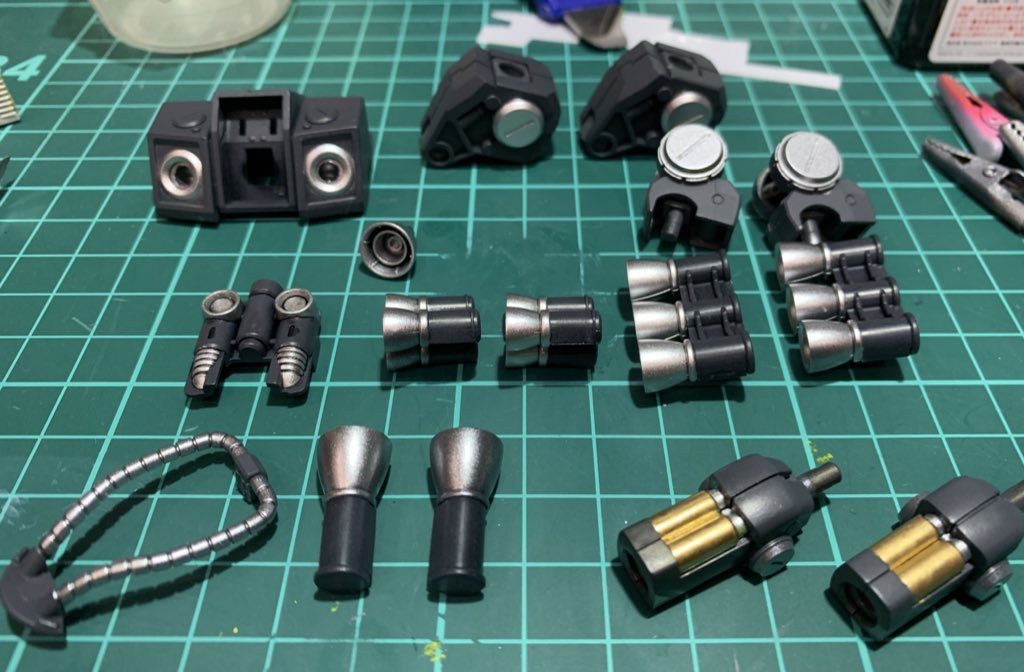 シルバー部分のマスキング 少し上達してきたのではと思ったり思わなかったり