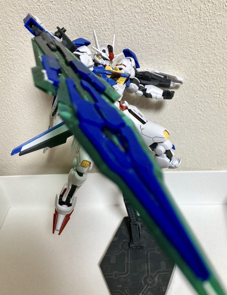 アスティカシア学園に送り込むことになった際、決闘には殺傷能力が高すぎるため実装されることはなかった…いかがでしたか?水星の魔女1クール目も残すところ1話ですが展開が読めなさすぎてとても楽しみでたまりません。