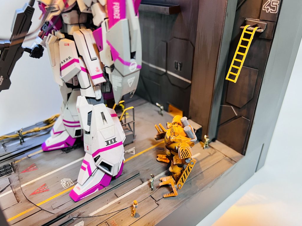 HG 1/144 GUNDAM EVOLVE../A ガンダムベース限定 MSZ-006-3 ゼータガンダム3号機 ホワイトユニコーン仕様 塗装済完成品 オリジナルLED発光ベース付き–5枚目/制作者：H4co Y